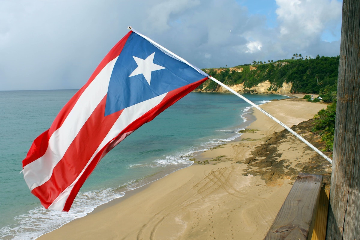 The Truth About Living In Puerto Rico! 25 Pros And Cons!